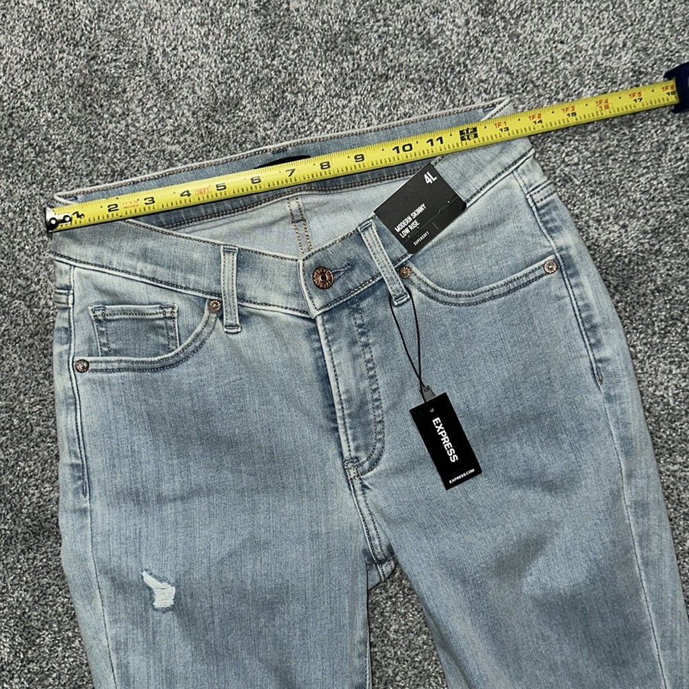 New express jeans size 4 long - Picture 14 of 17